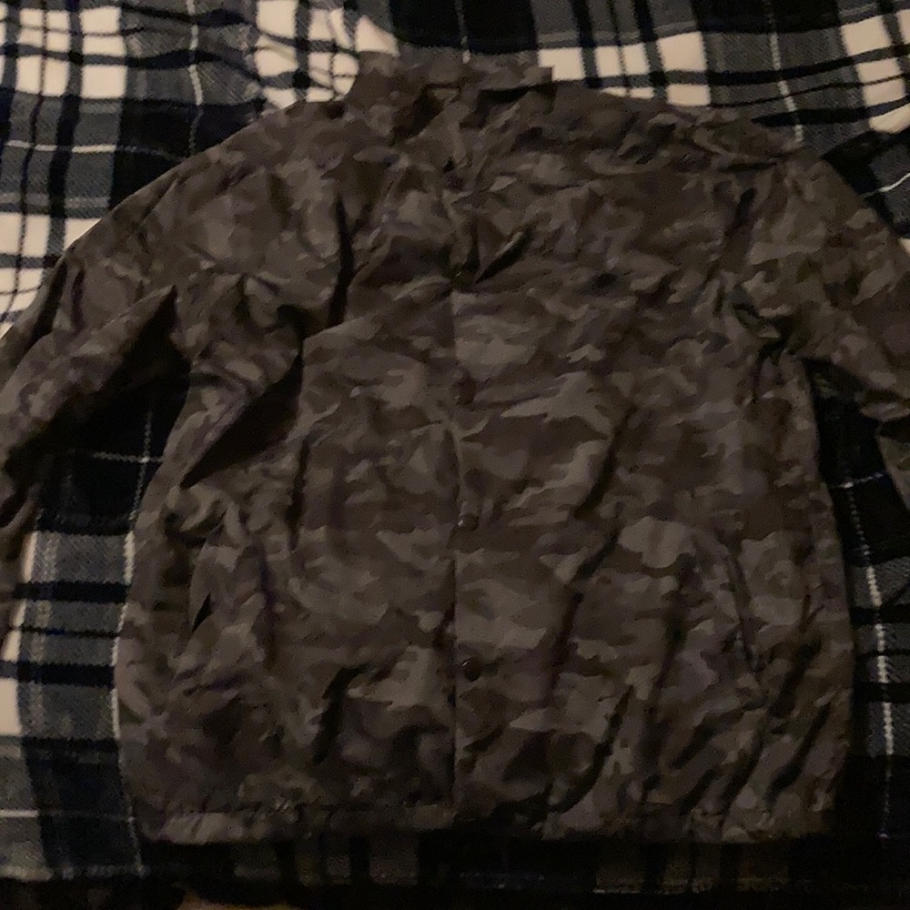 Button up windbreaker